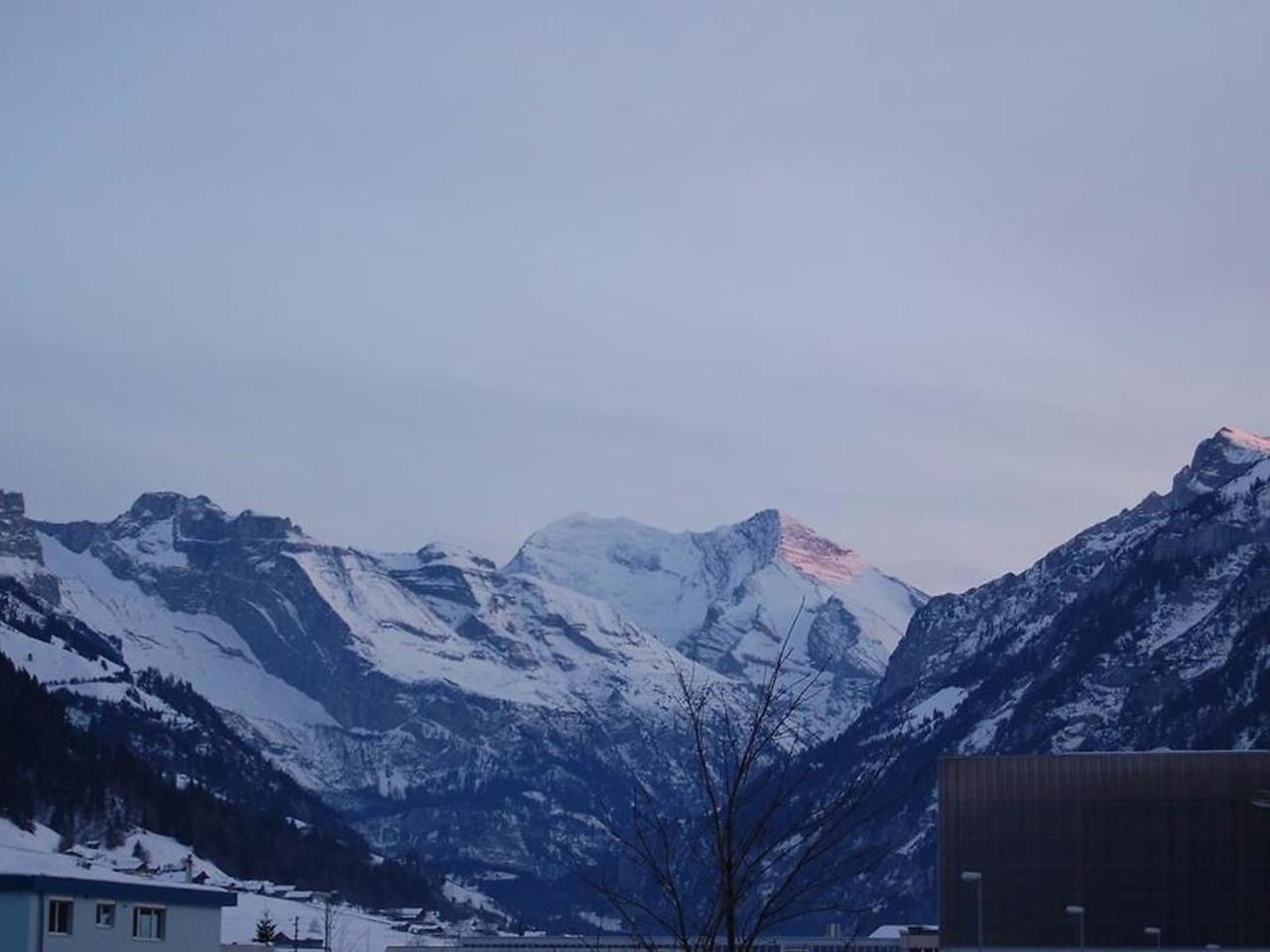 Apartment Bargblick Frutigen Exteriör bild